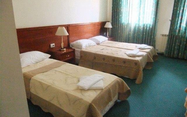Rosary Sister Guest House Ein Karem