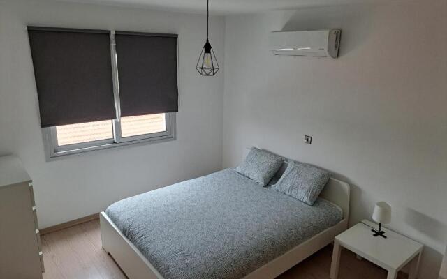Modern Suite, XL balcony, parking