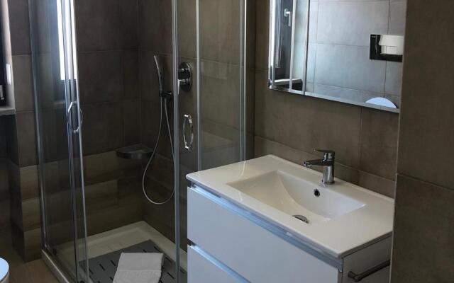 LOFT12 - Luxury Apt.