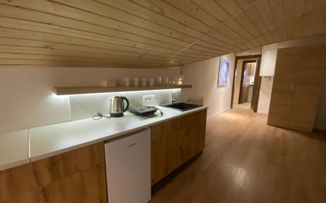 Апарт-готель в центрі Львова на вул. Лесі Українки 19/15