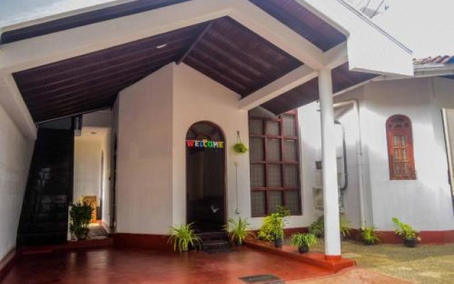 Solid Hotel Negombo