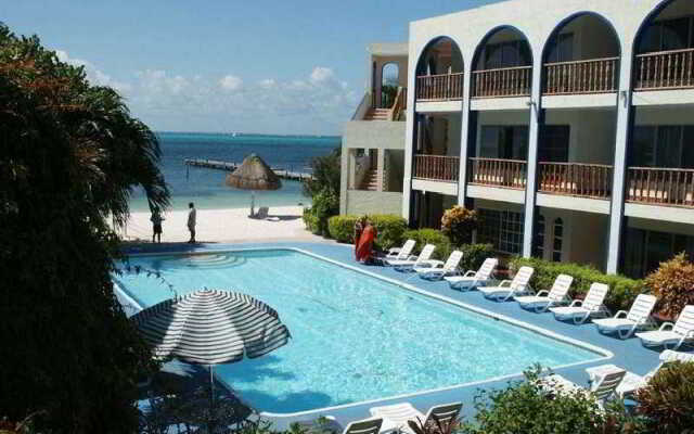 Cristalmar Resort & Beach Club