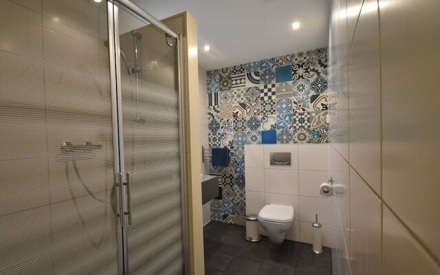 Bungalow for 8 People on the Edge of the Forest Located Between Egmond & Bergen