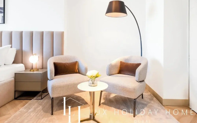 LUX The JW Marina Studio 2