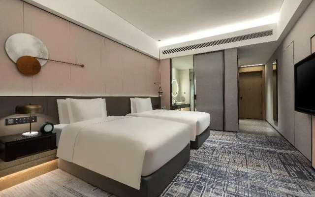 Crowne Plaza Jiangmen Binjiang