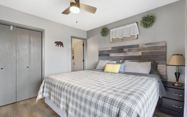 Black Bear Lodge - 1 Mile From Silver Dollar City