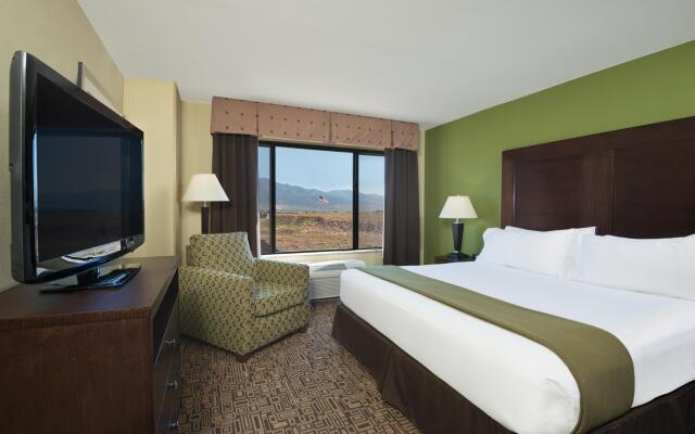 Holiday Inn Express Hotel & Suites Richfield, an IHG Hotel