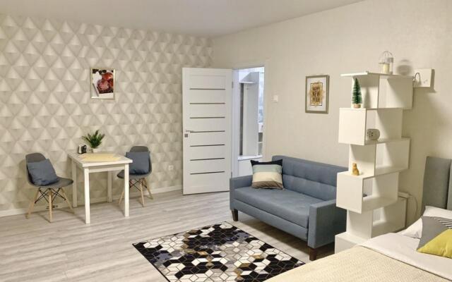 Apartments on Angarsk street 45k5