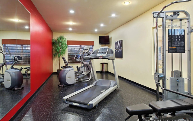 Country Inn & Suites by Radisson, Elgin, IL