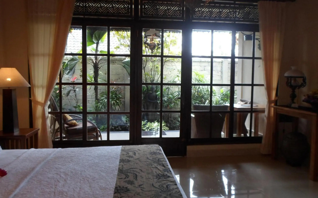 Lily Lane Villas