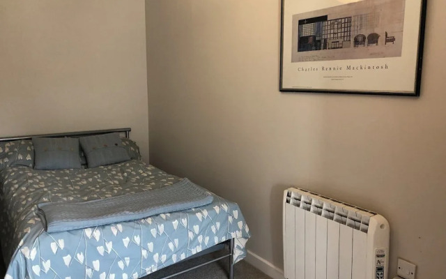 Armyn House Apartments