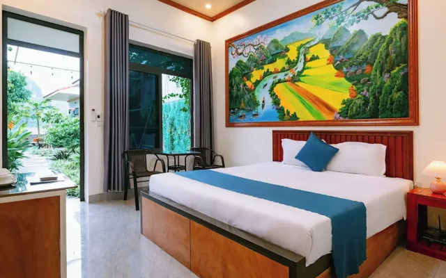 Hang Mua Holiday Homestay