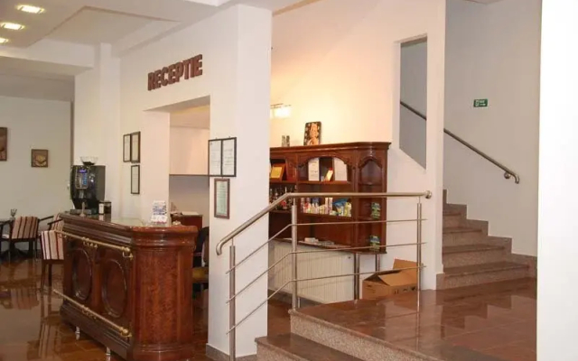 Hotel Spa Cazino Monteoru