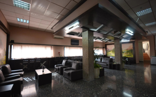 New Metropole Hotel