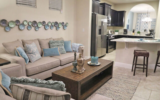 Villa Sunny Solterra Oak