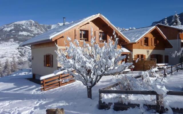 Chalets Paul Cézanne