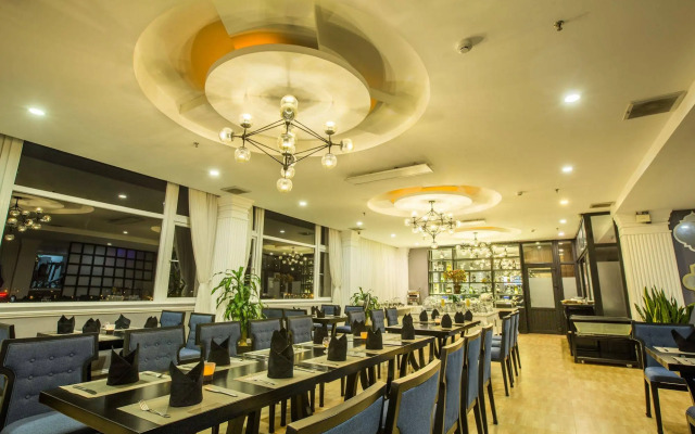 Midtown Hotel Hue