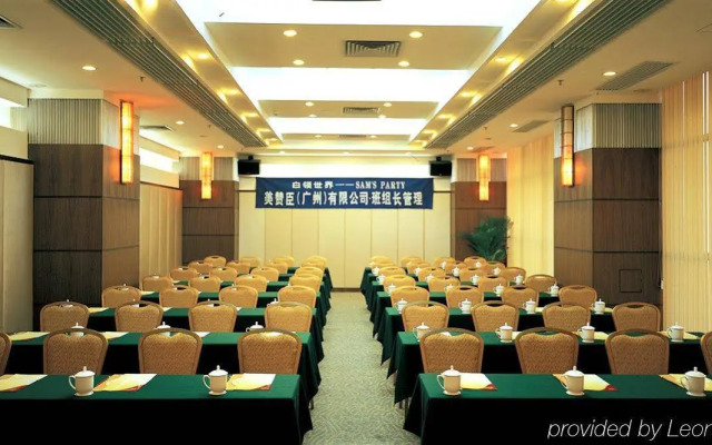 Pearl Garden Hotel