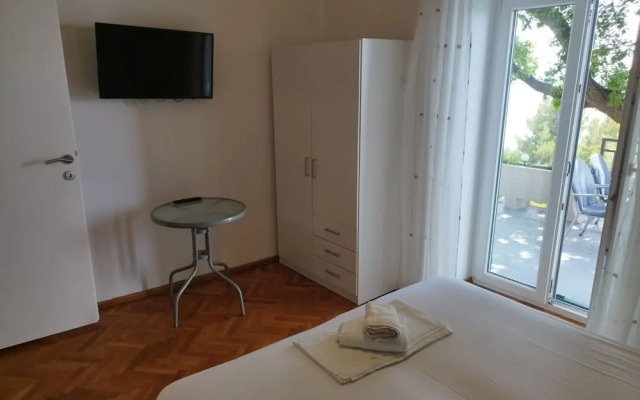 Mare - 150 m From Beach - A2