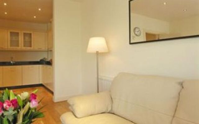 Jameson Court Self Catering Apartments