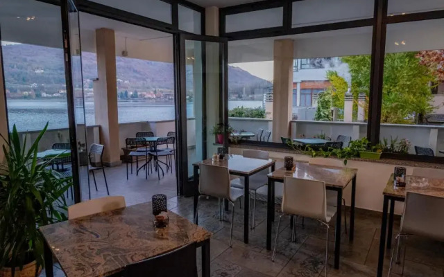 Hotel Chalet del Lago