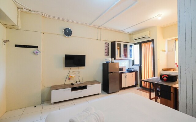 Contemporary Studio at Kebagusan City Apartment