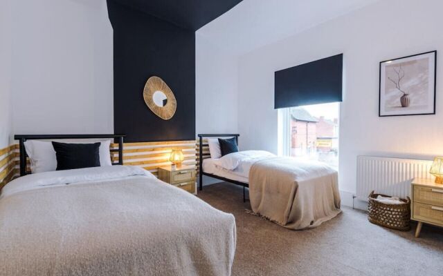 Modern & Chic Four Bedroom Home