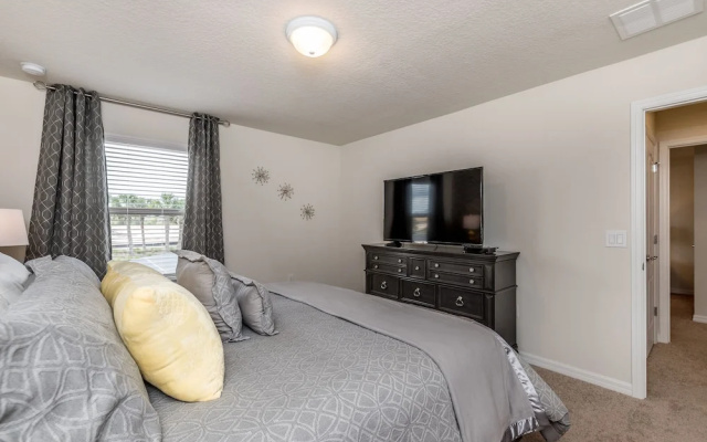 Large Villa W/private Pool & Game Room! Waterpark
