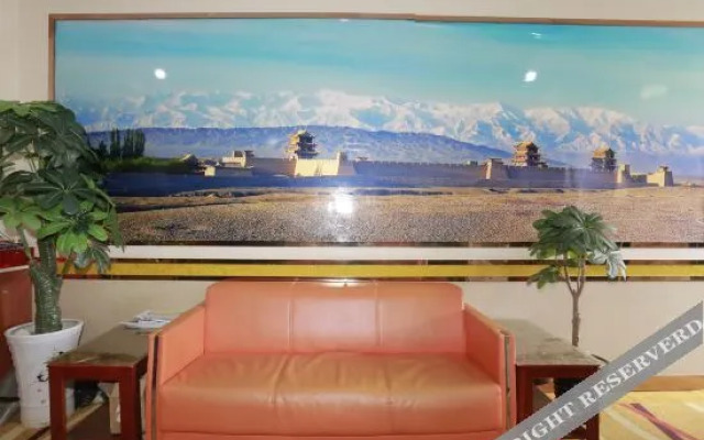 OYO Jintai Hotel (Jiayuguan Xiongguan Plaza)