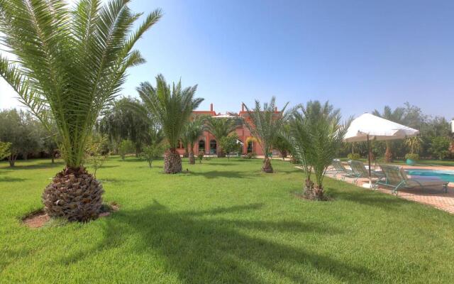 villa dar mya palmiers