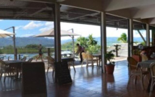 Savusavu Hot Springs Hotel
