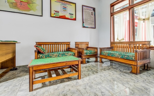 Hotel O Desa Wisata Kaso Near Kantor Kepala Desa Kaso – Guest Rooms – Kaso