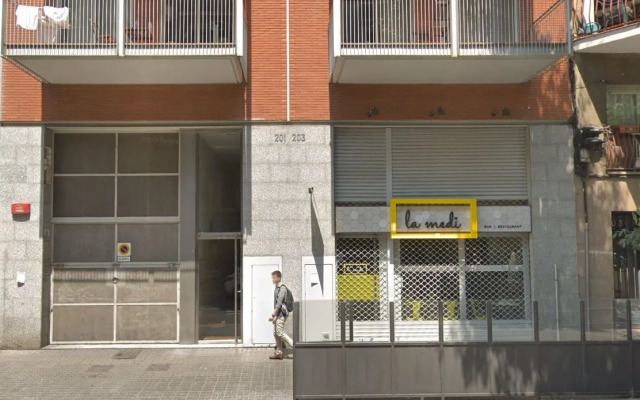 Alguera Apartments Industria