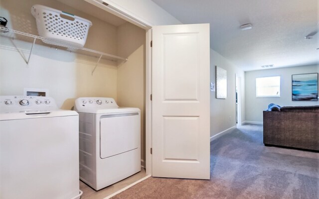 1594 Sandbagger Drive