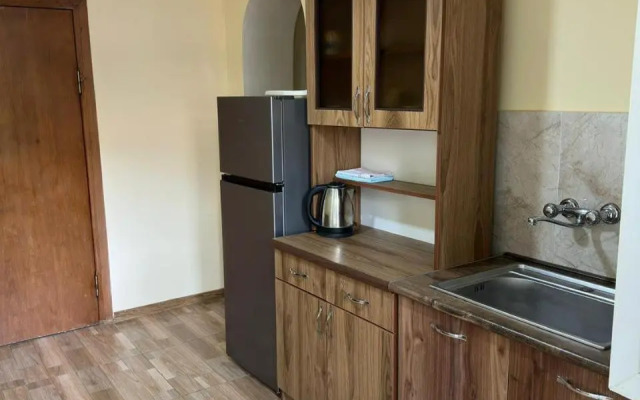 Guest House Manjgaladze 8