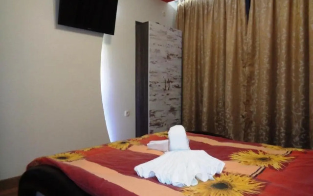 Pri Bratiata Apartments  Studios