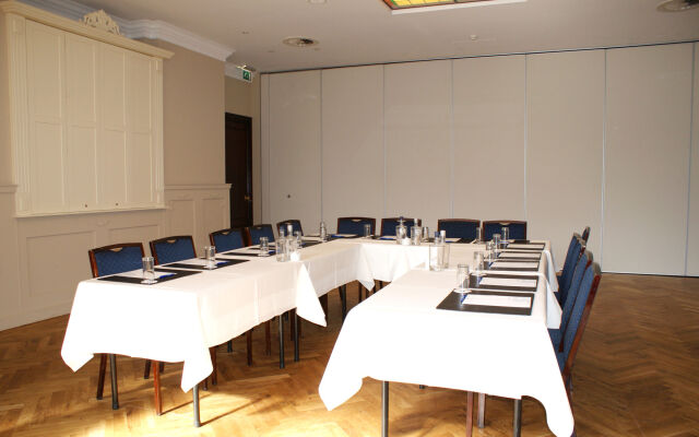 Fletcher Hotel-Restaurant De Dikke Van Dale