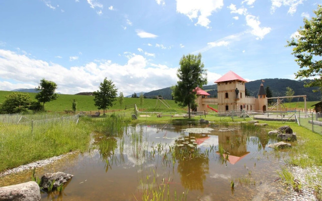 Modern Apartment in Itter Near Forest