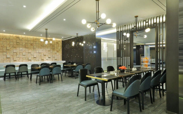 Orange Hotel (Xiamen Jimei Xuecun)