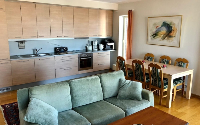 Kotimaailma Apartments Tallinn Maakri 36