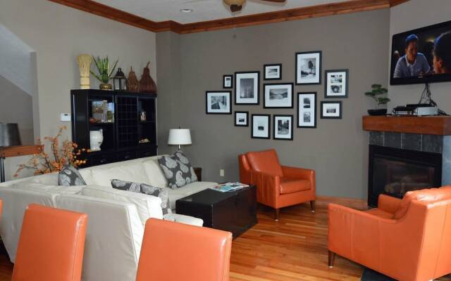 4 Br: Shays Landing 6