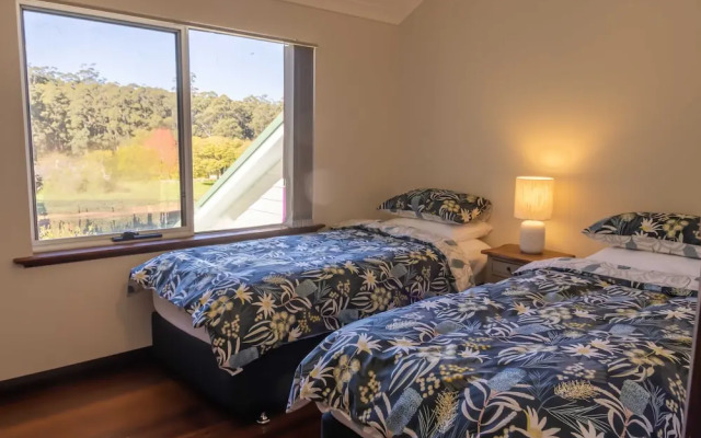 Serenity House Pemberton