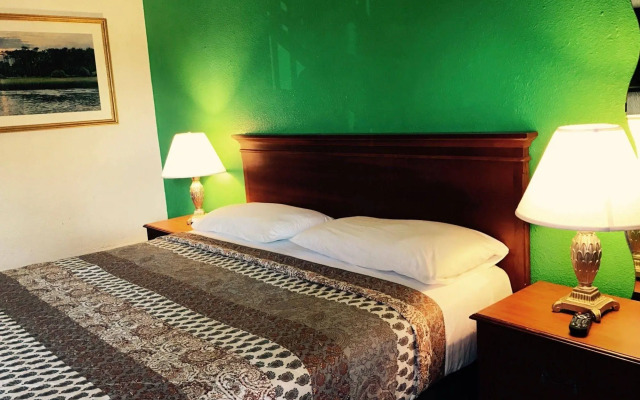 Up Midtown Hotel