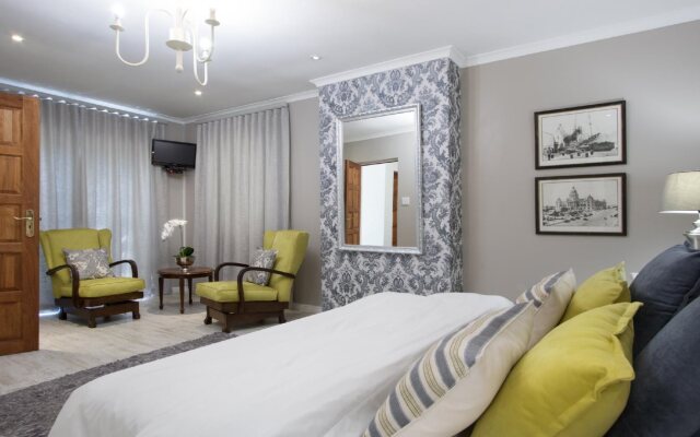 Riverside Boutique Hotel