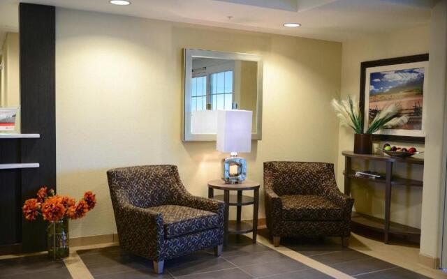 Candlewood Suites Denver Northeast - Brighton