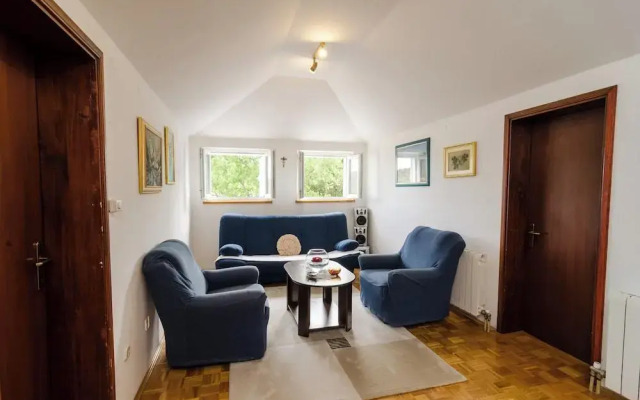 Apartments Banac