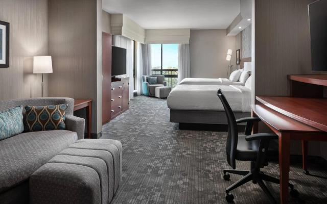 Courtyard Maui Kahului Airport