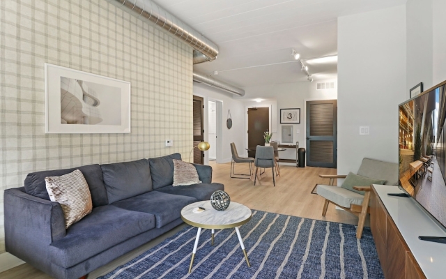 Enticing 1BR & 1BA Apartment in Belmont