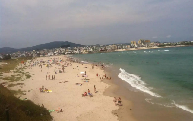 Urbanización a 100 metros de la playa