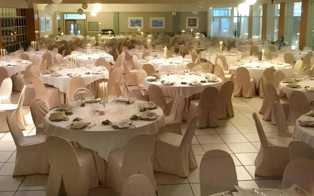 Отель Brujas de Irues 